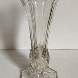 Art-Deco high foot vase in molded crystal early twentieth century