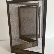 Antique brass and iron mesh spark guard with 4 panels – Early 20th century