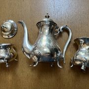 3-piece tea/coffee service in silver-plated metal by silversmith François Frionnet