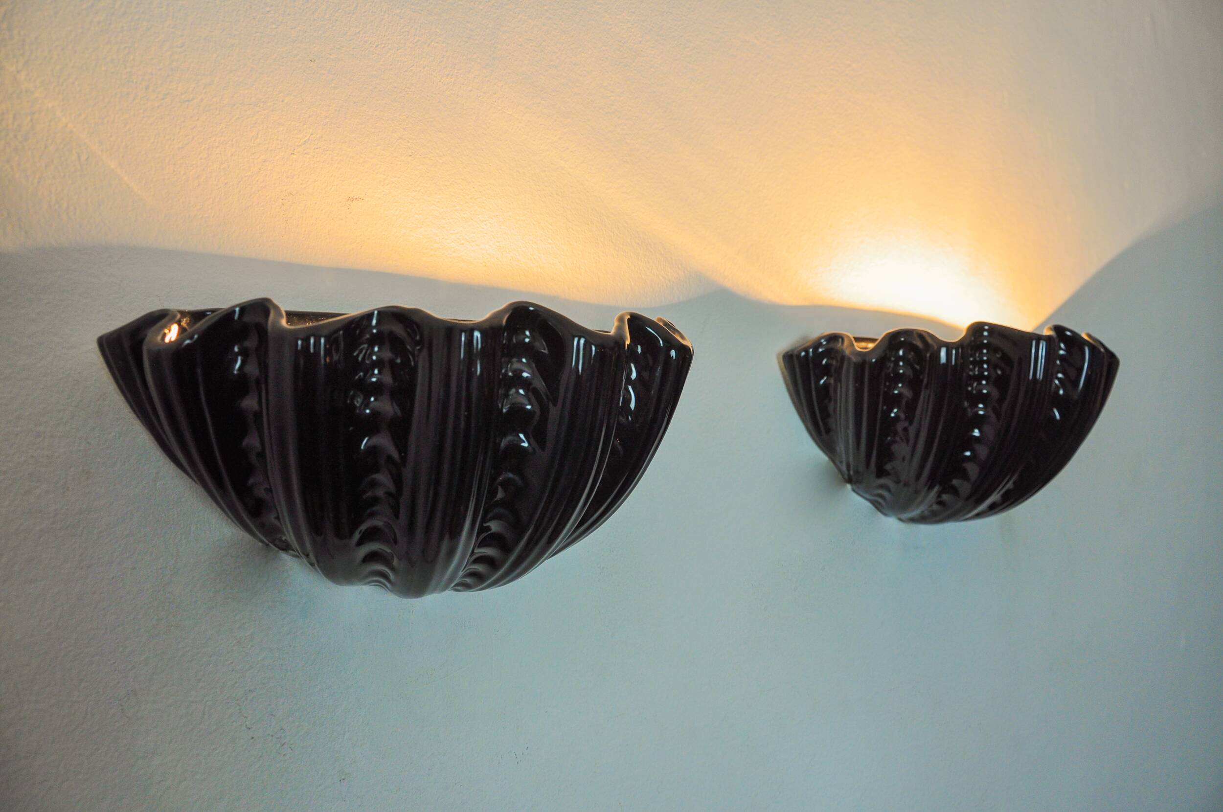 Pair of shell wall lights, black ceramic, Italy, 1970