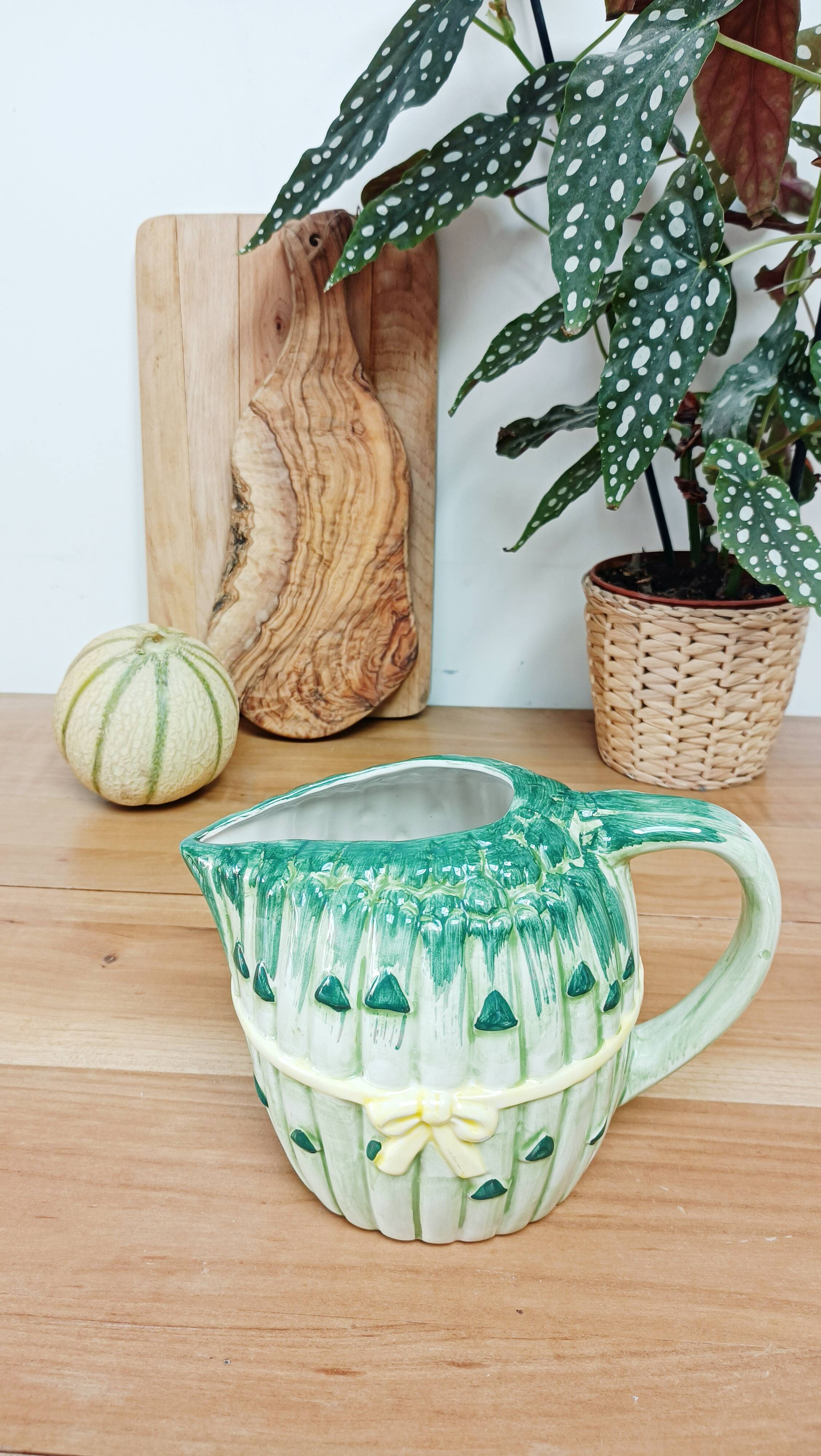 Pitcher asparagus slurry