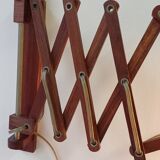 Accordion wall lamp luminaire