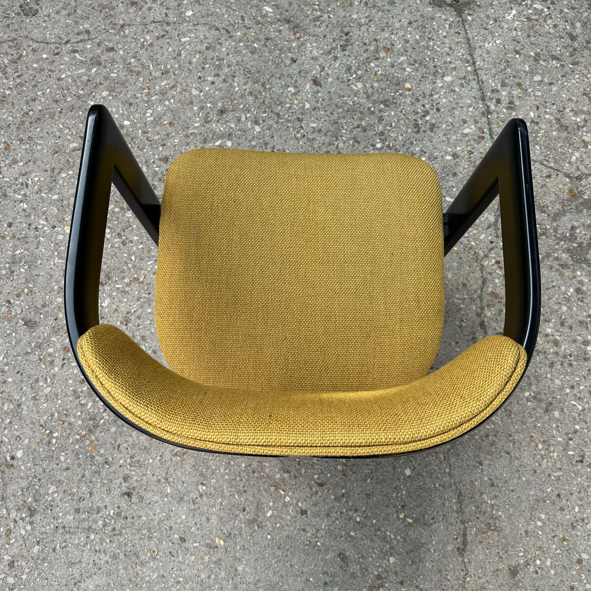 Suite de 8 fauteuils Pamplona, 1960
