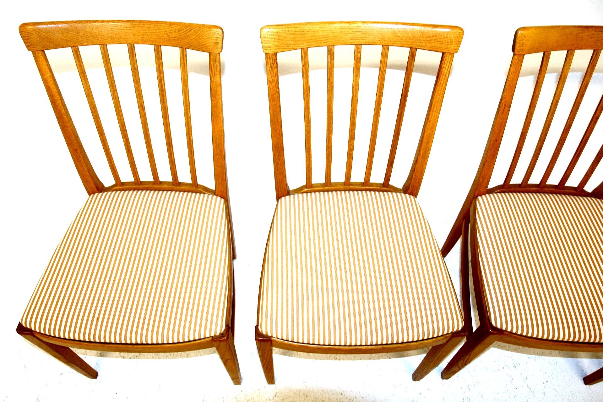Set of 4 chairs "Hergården", Carl Malmsten., Sweden, 1970