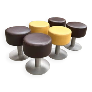 suite de 6 tabourets
