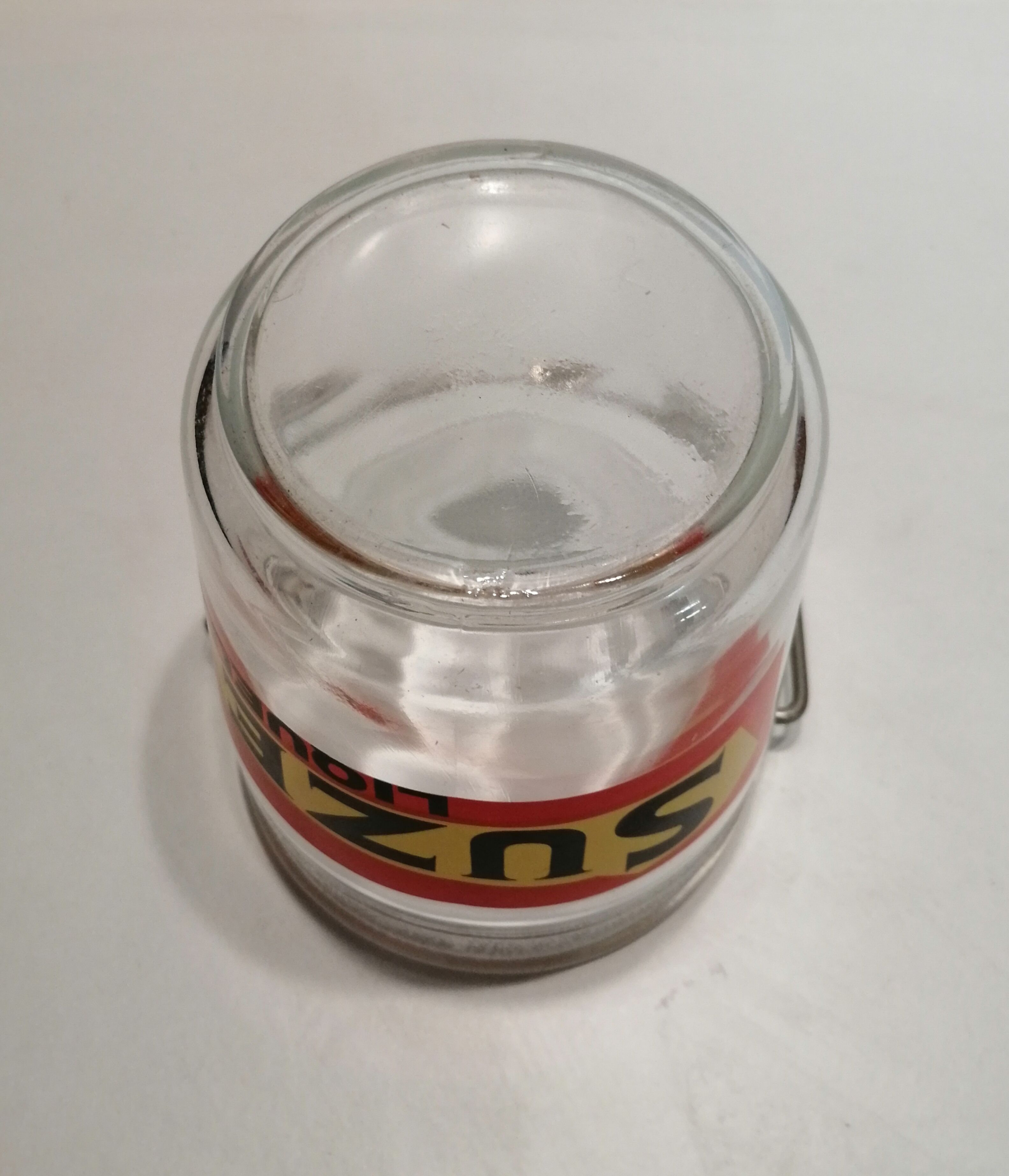 Advertising ice seal suze liqueur