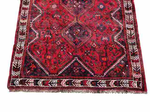 Hand-knotted SHIRAZ rug 163 cm x 130 cm