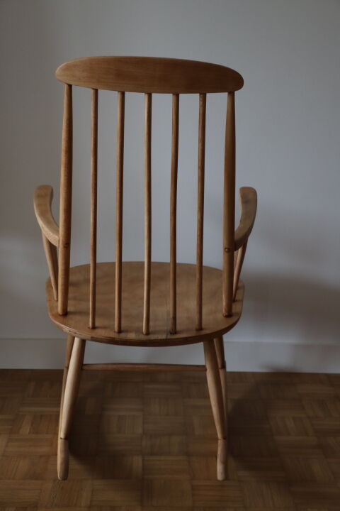 Scandinavian rocking-chair light beech