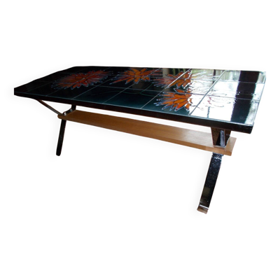 Table basse dessus céramique signé