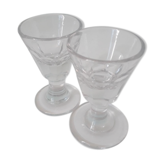 Cocktail glasses duo