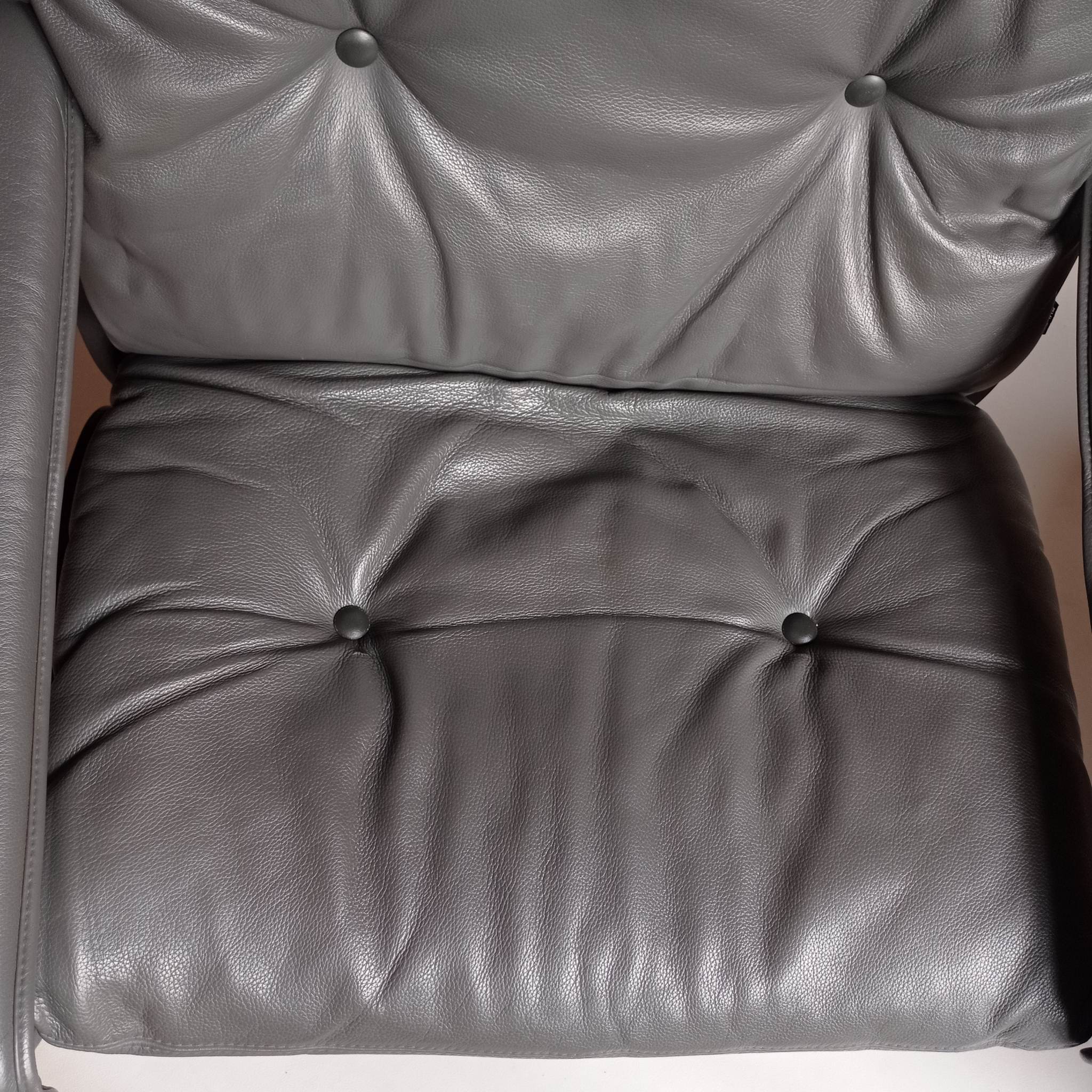 Armchair with footrest Rybo Rykken from the 90