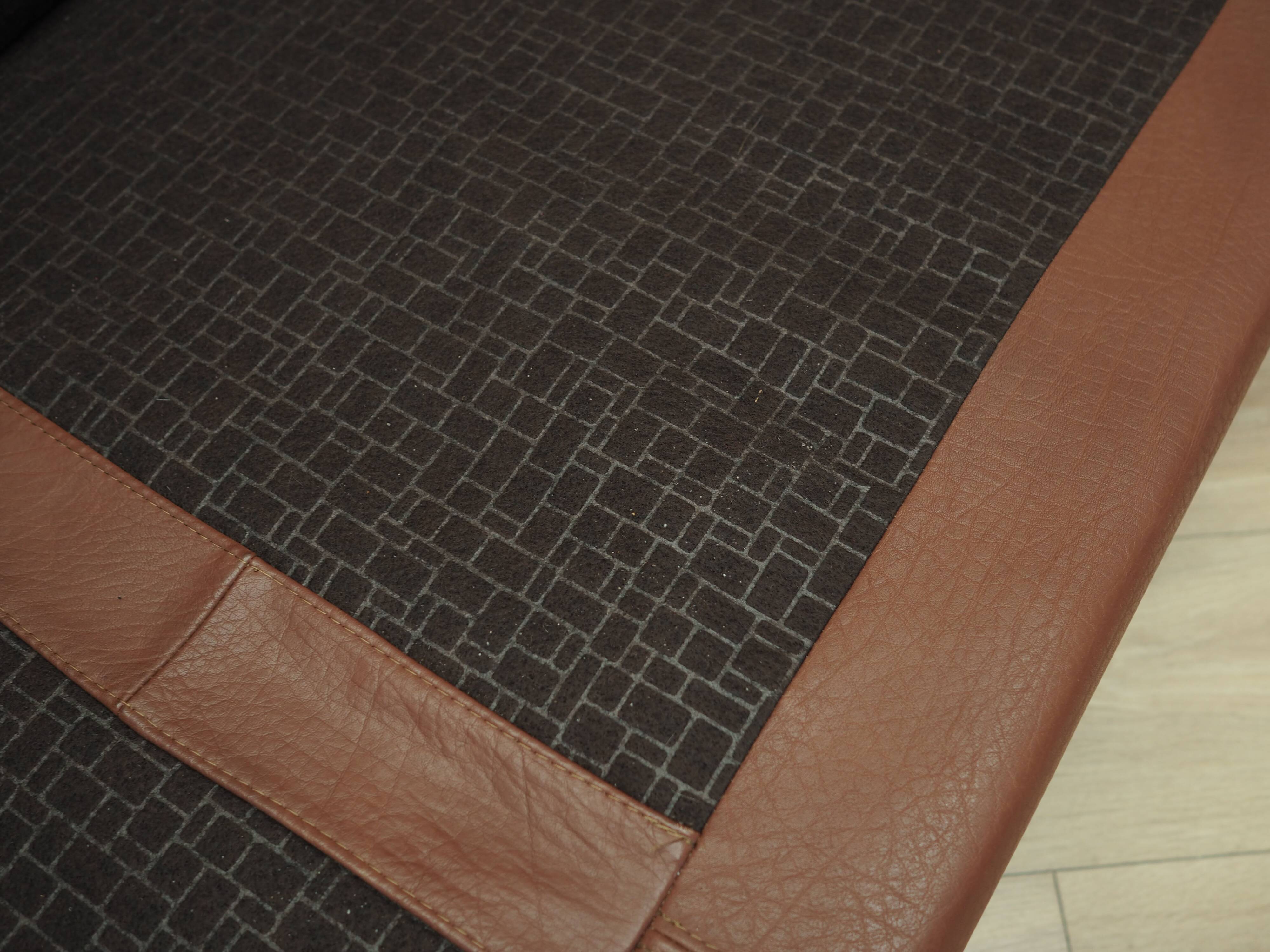 Brown leather sofa, Danish design, 1970s, production: Denmark