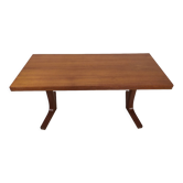 Scandinavian table with system