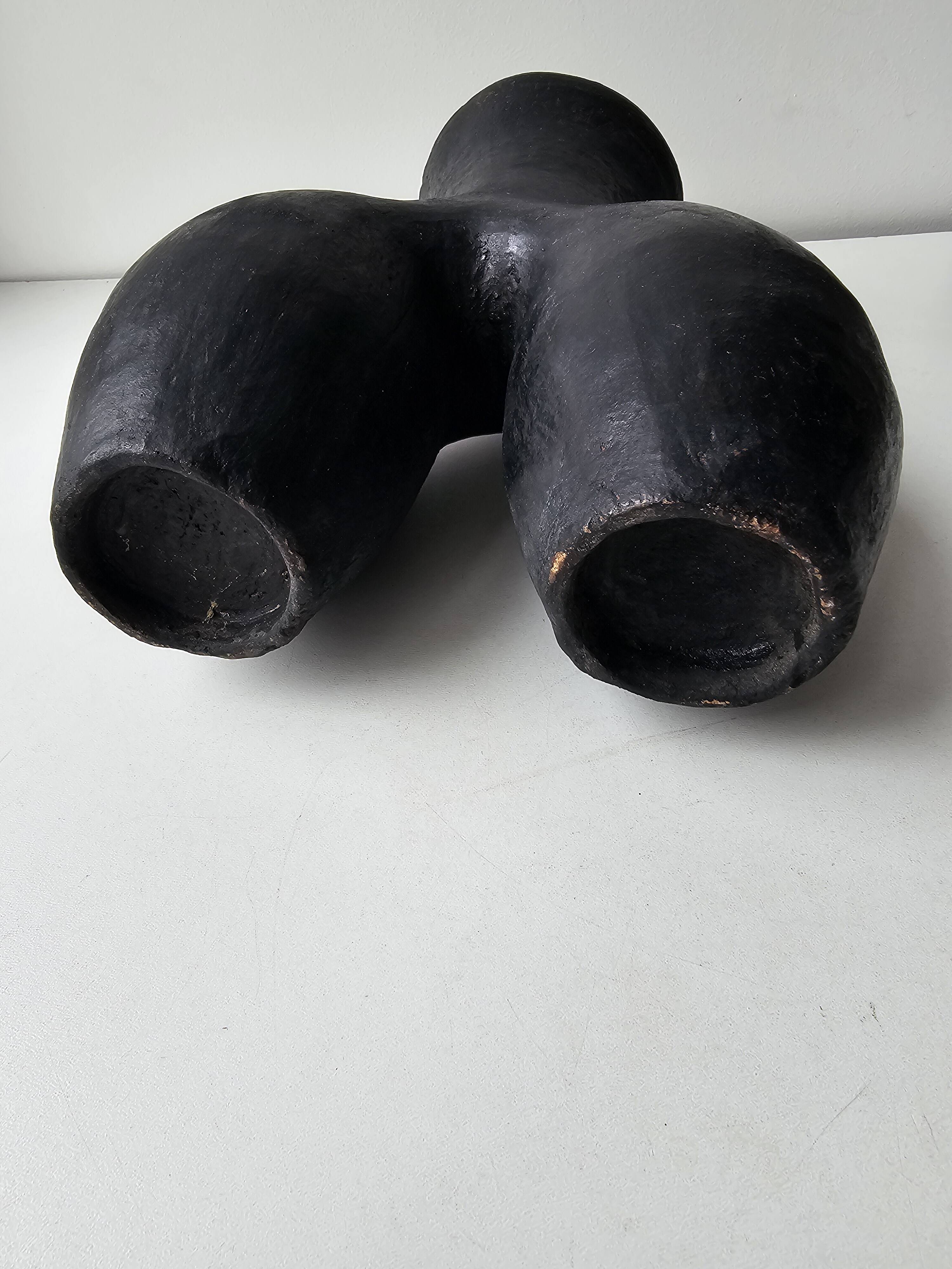 Magnificent Coco Fesse vase in ceramic terracotta Design - 23cm