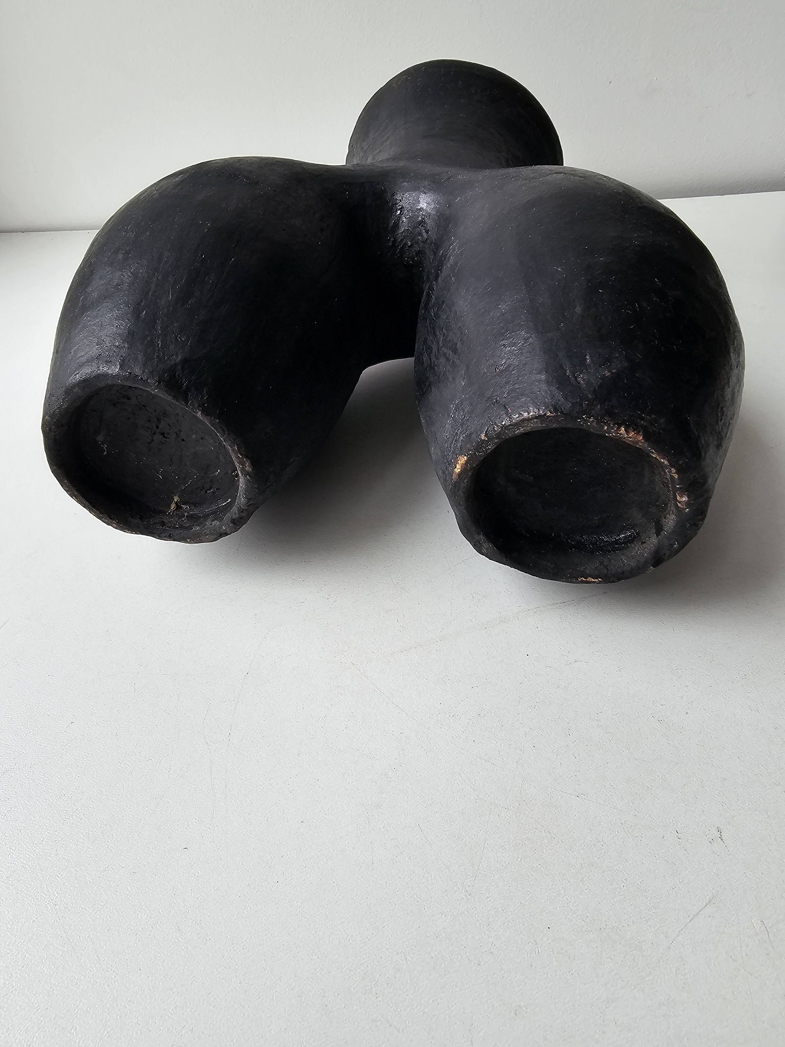 Magnificent Coco Fesse vase in ceramic terracotta Design - 23cm
