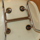 4 Herman Miller cream Eames shell chairs