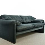 Maralunga 2seater sofa in dark grey striped fabrics by Vico Magistretti for Cassina