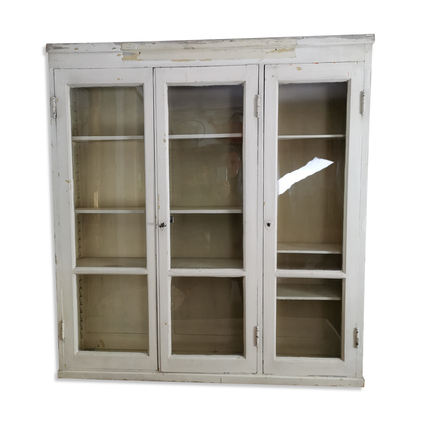 Haberdashery showcase