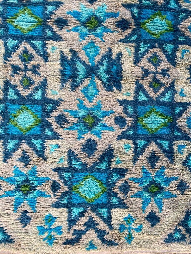 Tapis moderne scandinave du milieu du siècle