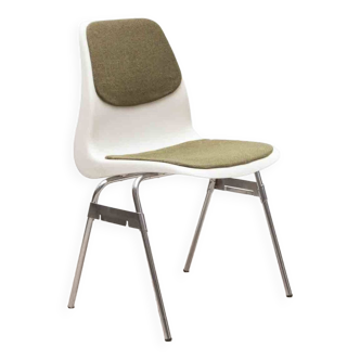 Chaise vintage plastique Lübke 1970 vert