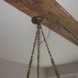 Hanging of 30 years in molded glass