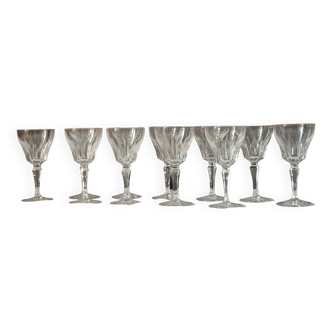 Série de 11 verres  vins en cristal