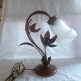 Bedside lamp / table in metal dore decor 2 flowers