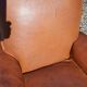 Fauteuil club en cuir brun art déco 1930