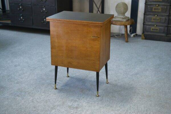 Meuble d’appoint dépliant en bureau, acier, laiton et chêne 1960’s