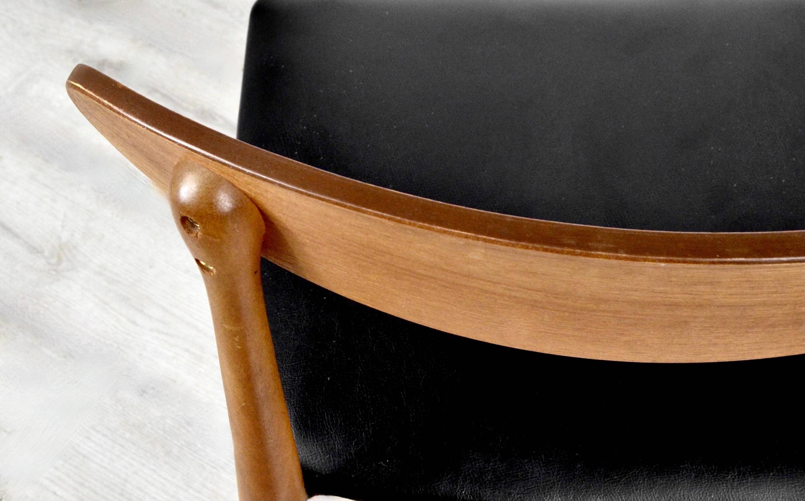 Set Of 6 Vintage Midcentury Danish Teak Chairs. Delivery. Modern /