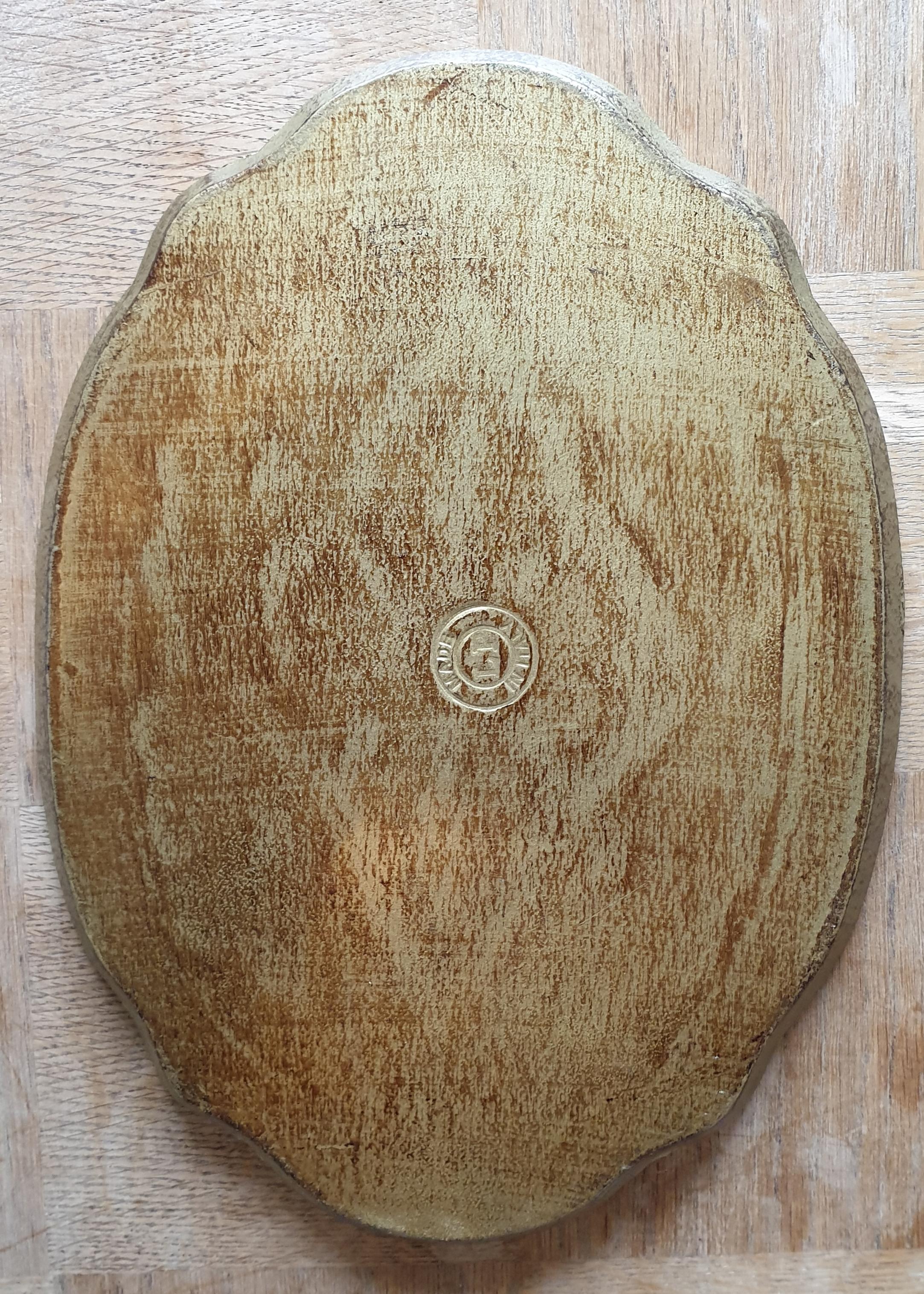 Venetian wooden plateau