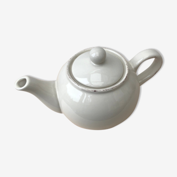 Light gray teapot