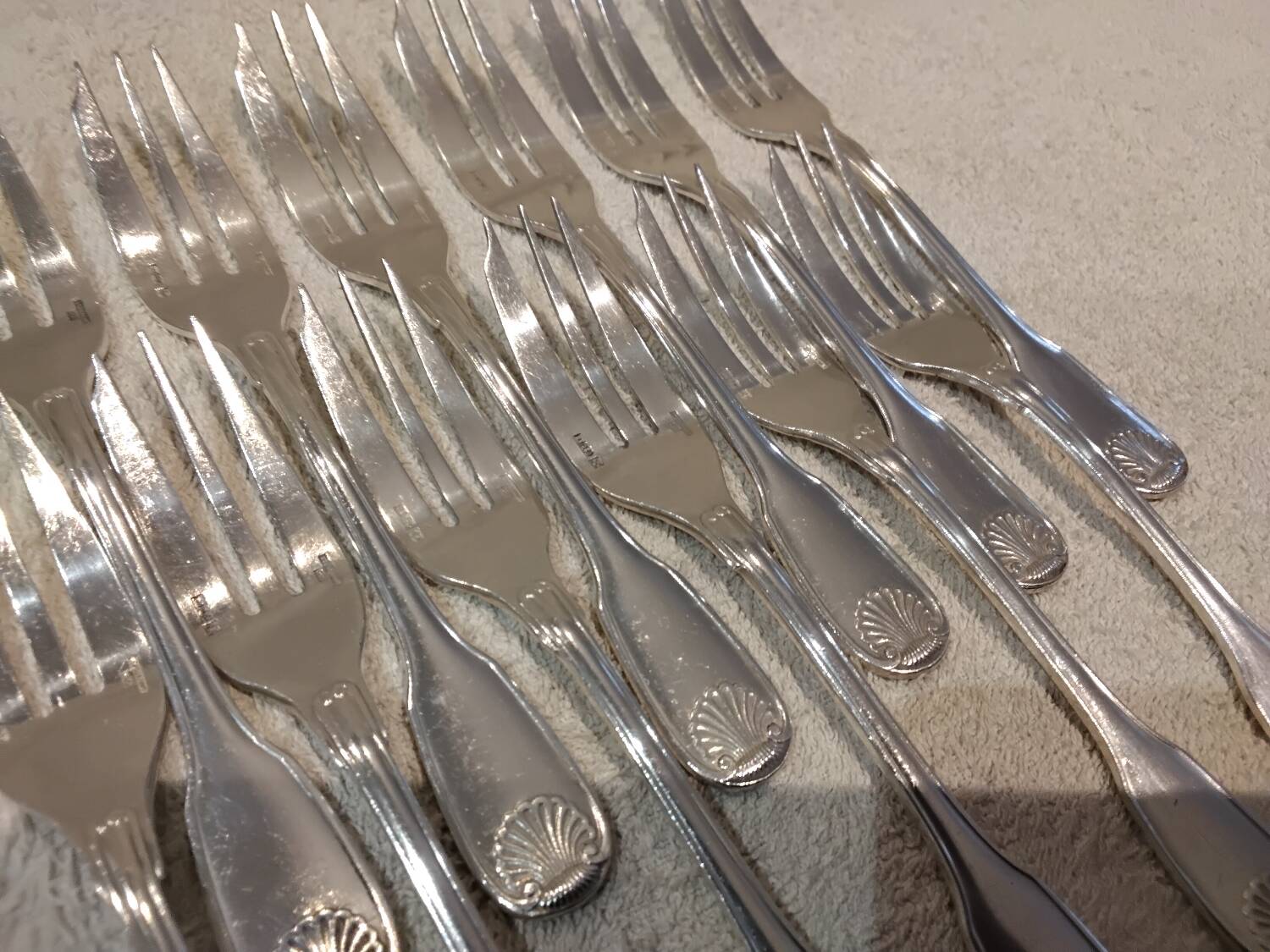 12 silver-plated cake forks, Christofle Vendome goldsmith