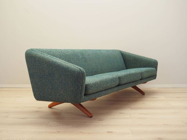 Canapé vert mélangé, design danois, années 1960, fabricant : A. Mikael Laursen.