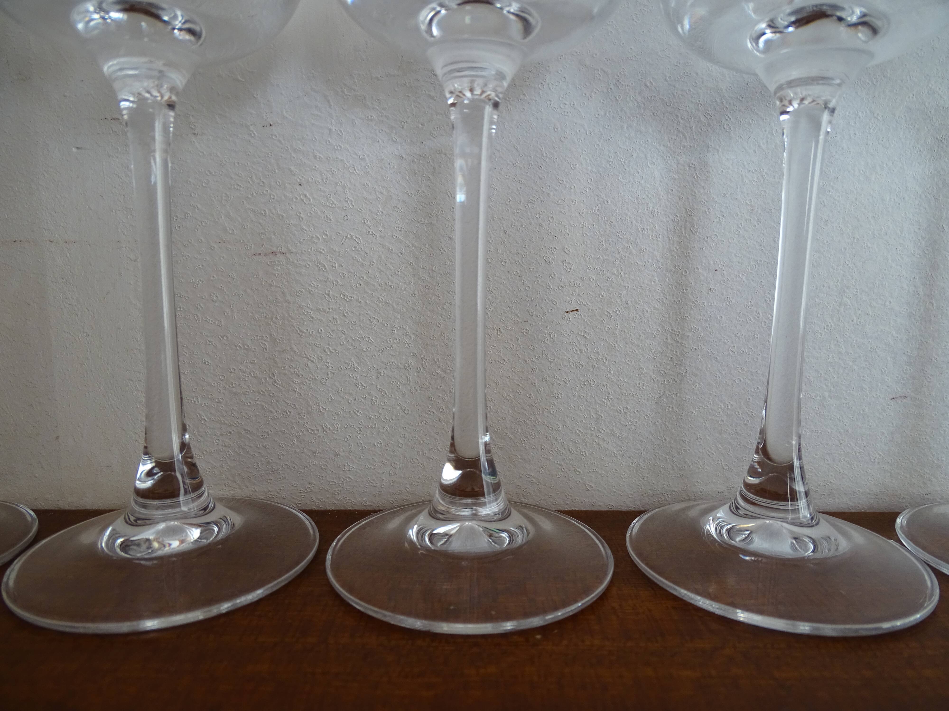 12 glasses of Arques crystal wine model Briançon 12 cl in boxes