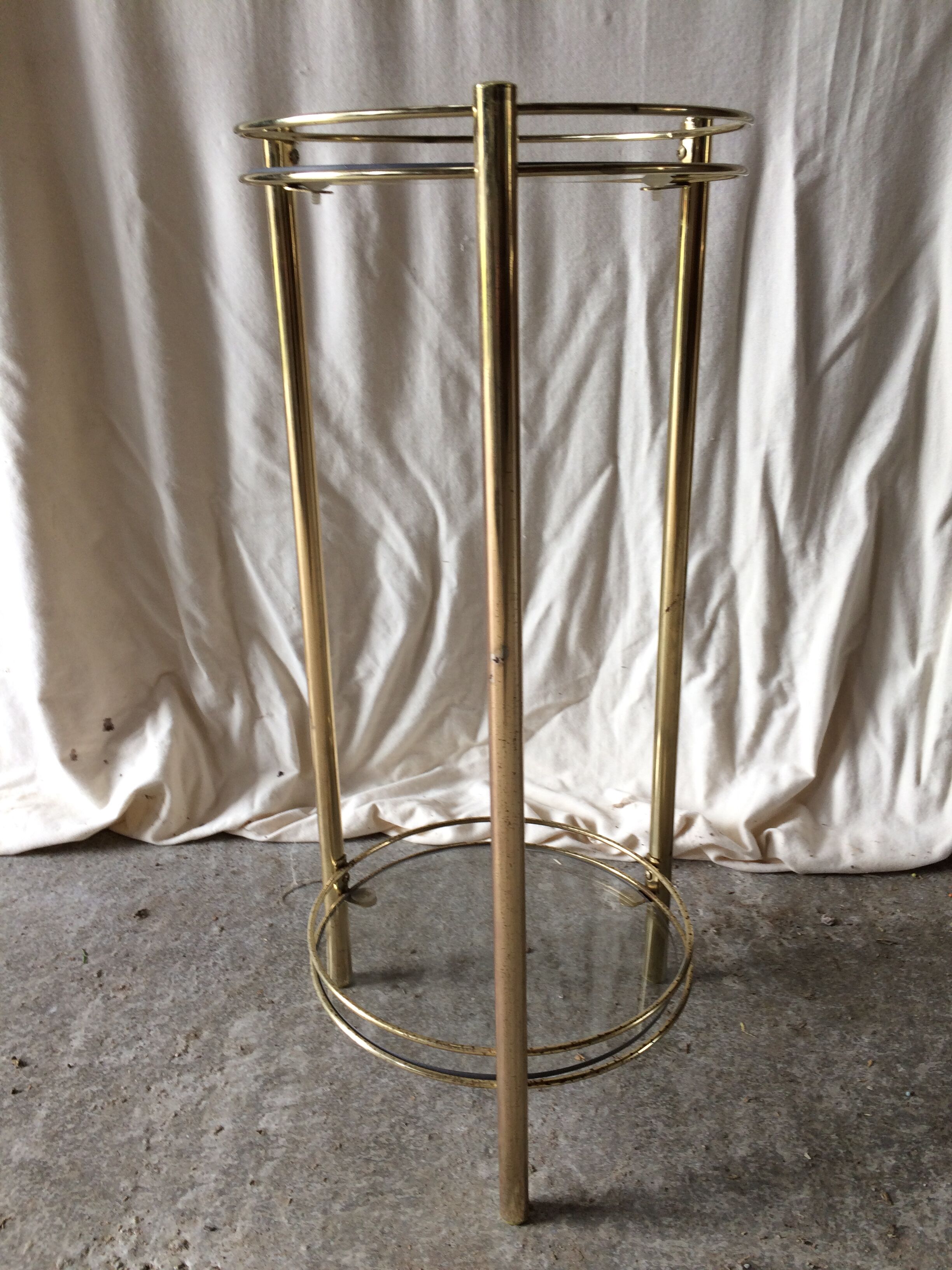 Former sellette tablet gold metal shelf vintage glass trays