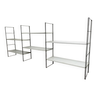 Metal string shelf