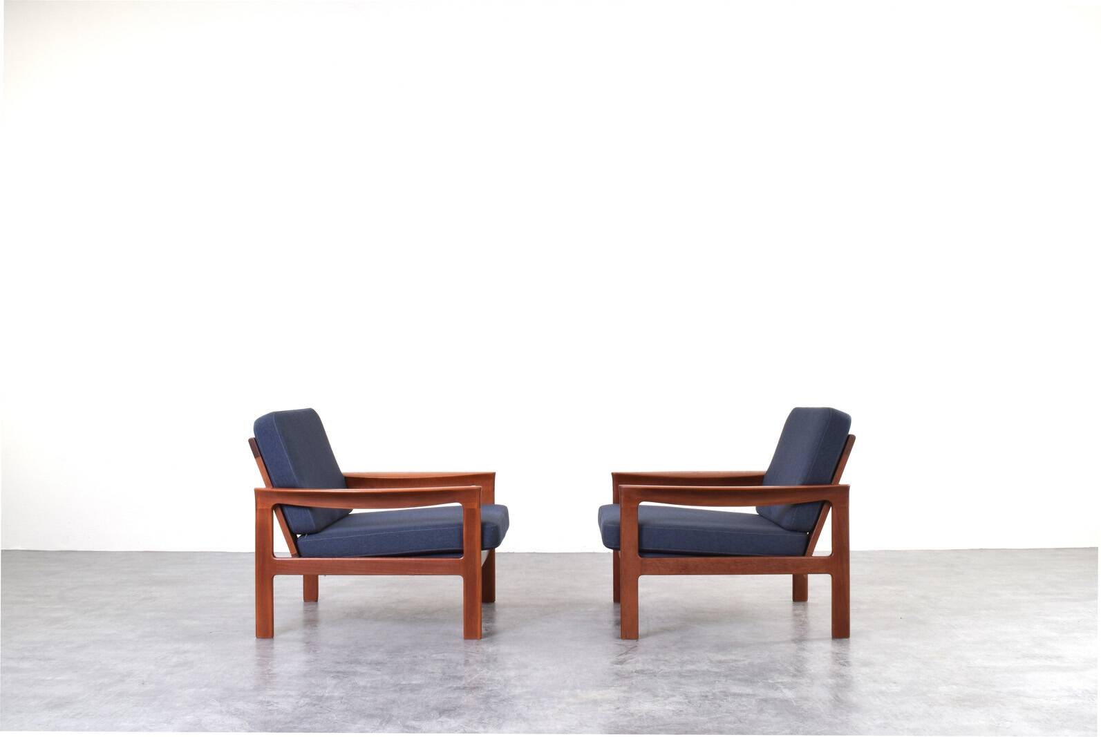 Mid-Century Danish Teak Lounge Chairs by Arne Vodder for Komfort, 1960s, Se