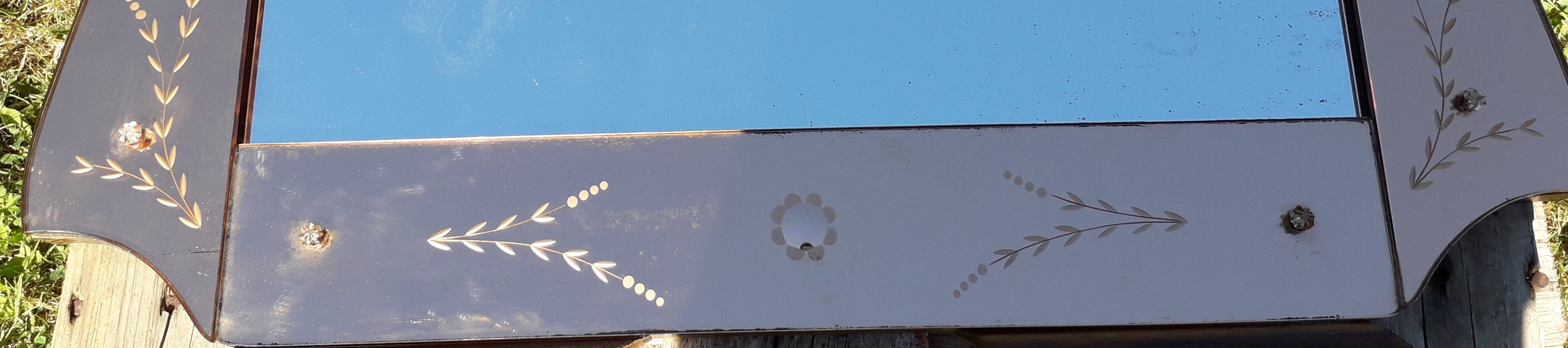 Venetian art deco mirror 102 x 76 cm