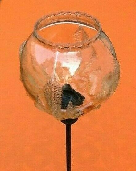 Large lamp on metal rod aged Globe collar ball