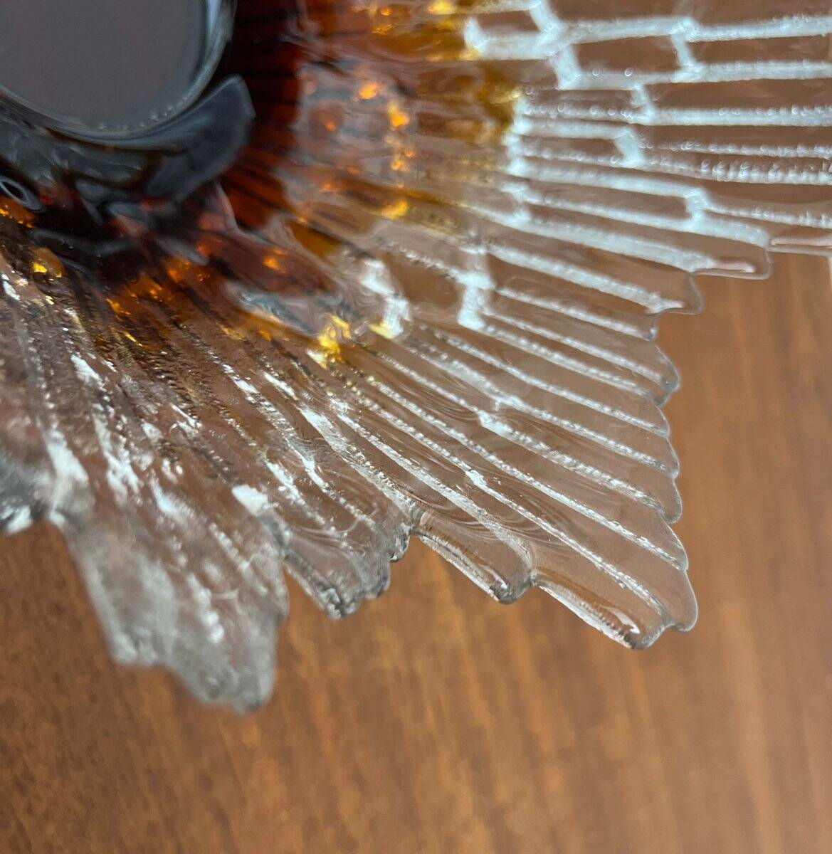 Glass bowl from the modern Revontulet series by Tauno Wirkkala for Humppila, Finland, 1960s.