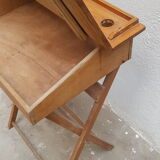 Children's foldable desk