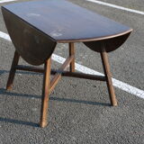 Table Ercol oval engraving