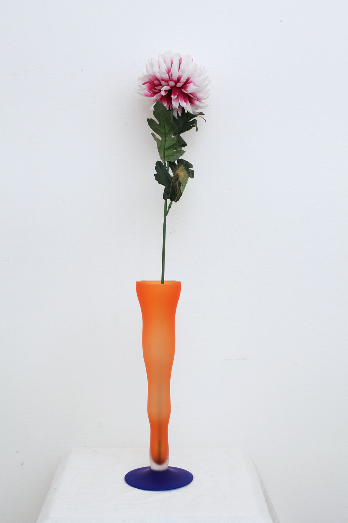 Vintage vase orange and blue shortbread glass