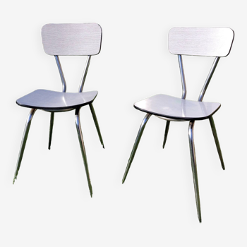 Paire de chaises en Formica blanc zébrée