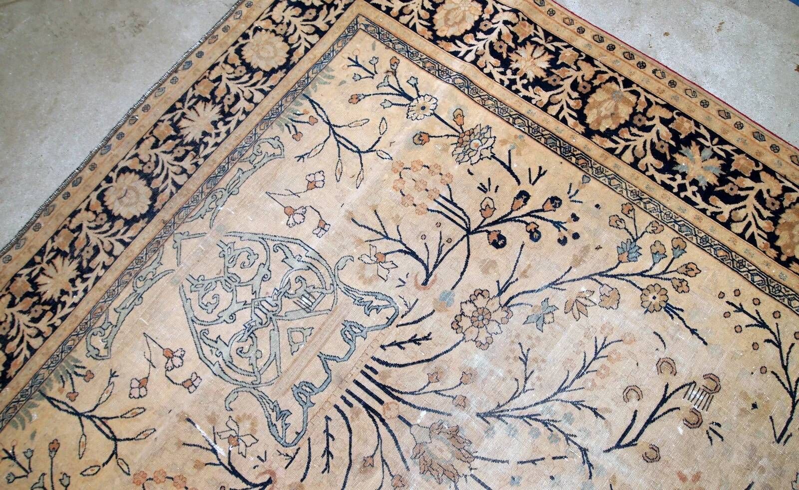 Handmade antique prayer Indo-Moktasham rug 4' x 6.2' (122cm x 189cm) 1880s