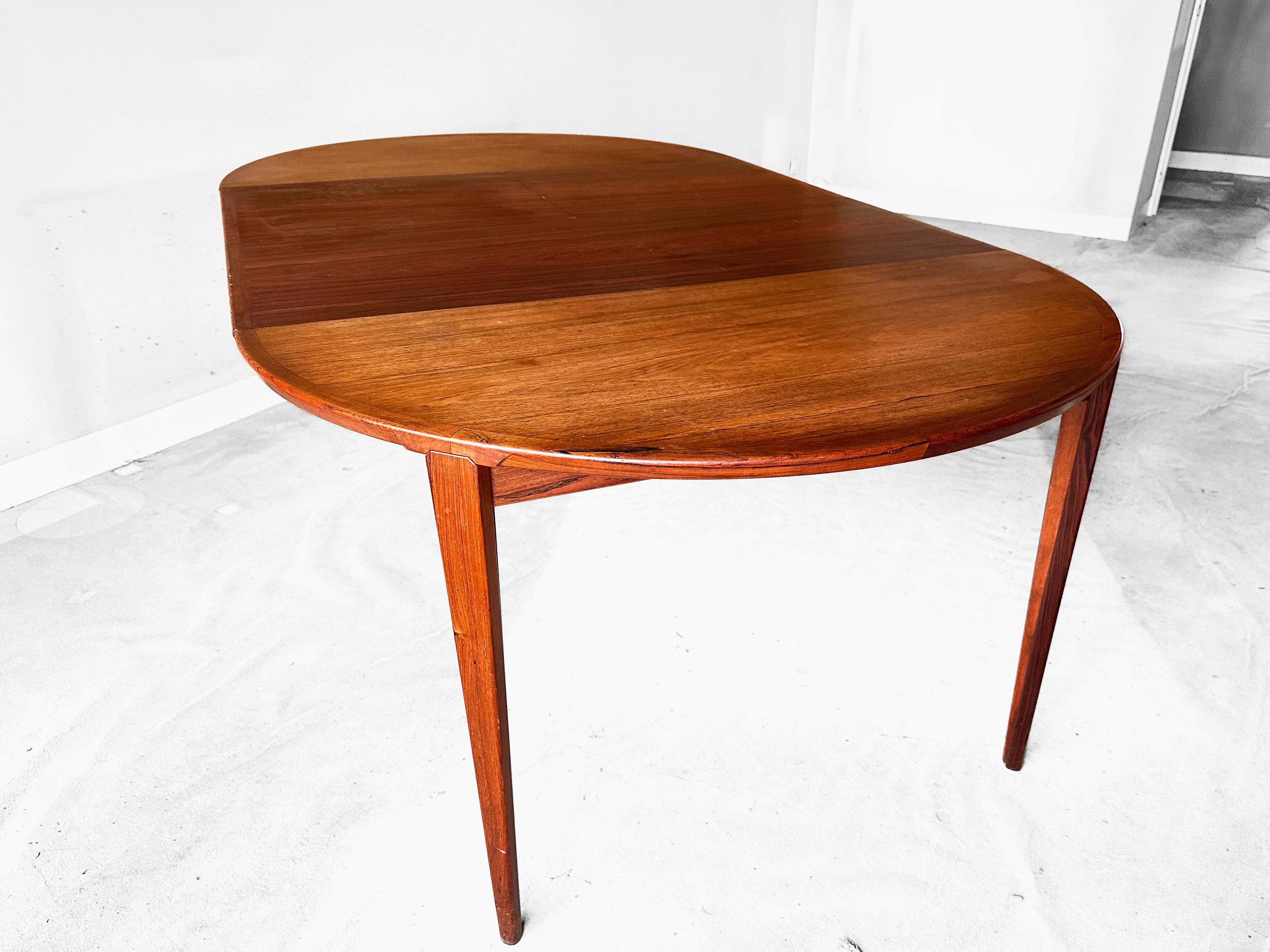 Table scandinave extensible en palissandre 4/10 pers Rosengren Hansen