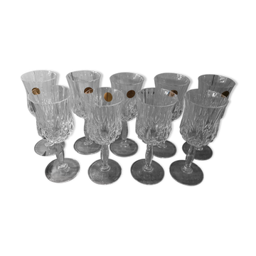 Ensemble de 9 verres à vin en cristal