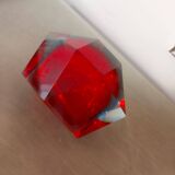 Empty pocket in Murano glass