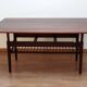 Table basse élevatrice, danemark, années 60 en teck